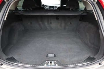 Volvo V60 I Kombi Facelifting 2.0 D3 DRIVE-E 150KM 2015 Volvo V60 D3 2.0, Skóra, Navi, Klima, Klimatronic, zdjęcie 13