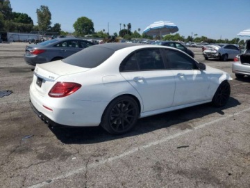 Mercedes Klasa E W213 2019 Mercedes-Benz Klasa E 53 AMG 4Matic 2019 3.0l 3.0 Benzyna 429KM, zdjęcie 3