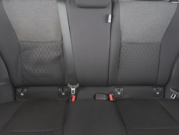 Toyota Yaris IV Hatchback 1.5 Dynamic Force 125KM 2022 Toyota Yaris 1.5 VVT-i, Salon Polska, zdjęcie 9