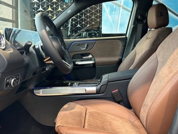 Mercedes GLB SUV 2.0 200d 150KM 2025 MERCEDES-BENZ GLB 200 d AMG Line Suv 2.0 (150KM) 2025, zdjęcie 6
