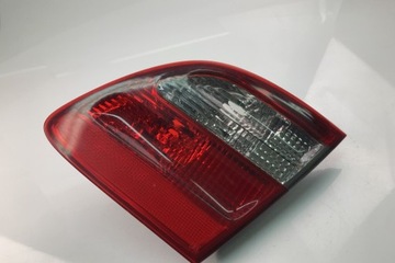 LEVÝ SVĚTLO KRYT KUFRU MERCEDES-BENZ E (W211) A2118203064 2005