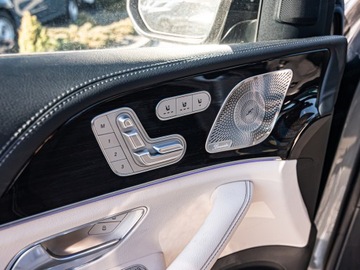 Mercedes GLE V167 SUV Facelifting 3.0 450d 367KM 2025 MERCEDES-BENZ GLE 450 d 4-Matic AMG Line 3.0 (367KM) 2025, zdjęcie 19