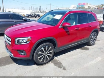 Mercedes GLB 2021 Mercedes-Benz GLB 250 2021 2.0l 2.0 Benzyna 221KM, zdjęcie 1