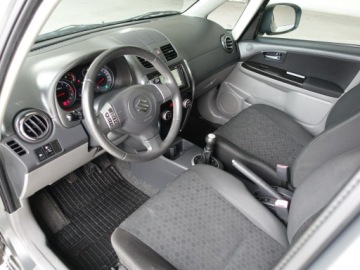 Suzuki SX4 I Hatchback Facelifting 1.6 VVT 120KM 2012 Suzuki SX4 1.6, zdjęcie 11