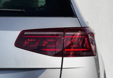 Volkswagen Passat B8 Variant Facelifting 2.0 TDI SCR 200KM 2022 Volkswagen Passat Variant Hak IQ.Light Travel Assist Kamery 360 Salon P, zdjęcie 10