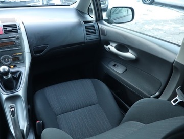 Toyota Auris I Hatchback 1.6 Valvematic 132KM 2009 Toyota Auris 1.6 Valvematic, Salon Polska, GAZ, zdjęcie 7