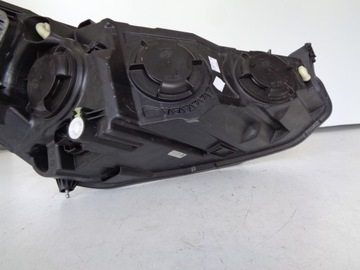 LAMPA LEWA REFLEKTOR FORD FOCUS MK4 18- LED