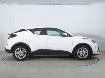 Toyota C-HR I Crossover Facelifting 1.8 Hybrid 122KM 2022 Toyota C-HR 1.8 Hybrid, Serwis ASO, Automat, zdjęcie 5