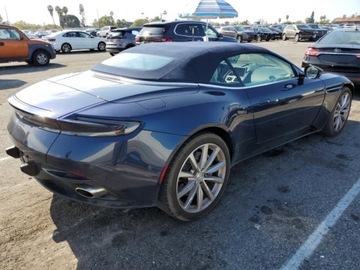 Aston Martin DB11 Coupe 4.0 V8 503KM 2019 Aston Martin DB11 2019 4.0l 4.0 Benzyna 503KM, zdjęcie 3
