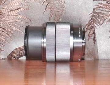 Obiektyw Sony E 18-55 mm 3.5-5.6 OSS SEL1855 srebrny (0)