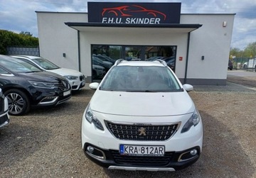 Peugeot 2008 I SUV Facelifting 1.2 PureTech 110KM 2017 Peugeot 2008 1.2 Benzyna 110KM