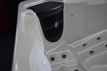 Джакузи Garden SPA / Бассейн / Ванна Майорка