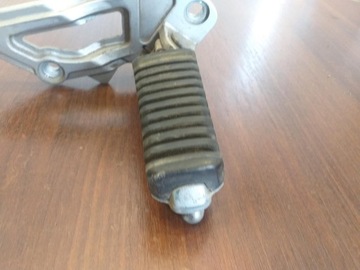 КОМПЛЕКТ ПОДНОГ KAWASAKI GPX 600