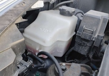 Kia Rio III Hatchback 5d Facelifting 1.4 WGT 90KM 2015 Kia Rio 2015r, 1.4 CRDI. Lekko uszkodzony prawy bok. Jezdzi. 1.4 Diesel, zdjęcie 21