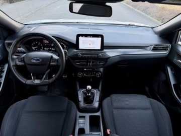 Ford Focus IV Hatchback 1.5 EcoBoost 150KM 2019 Ford Focus Full LedNaviAsystent ParkowaniaST-LINEFull OpcjaORYGINALNY LAKI, zdjęcie 11