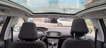 Peugeot 308 II SW 1.6 BlueHDi 120KM 2017 PEUGEOT 308 SW II 1.6 BlueHDi 120 KM Allure, zdjęcie 13