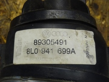 AUDI A3 8L 96-03 HALOGEN LEVÝ 8L0941699A