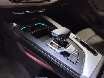 Audi A4 B9 Avant Facelifting 2.0 35 TFSI 150KM 2024 Audi A4 Avant Audi A4 Avant LED Ambiente Plus Kame, zdjęcie 16