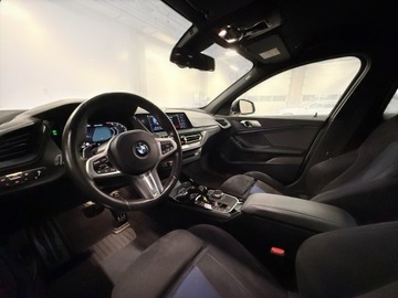 BMW Seria 1 F40 Hatchback M 2.0 M135i 306KM 2022 BMW 135 M xDrive * Polski Salon * FV 23% * Bezwypa, zdjęcie 23