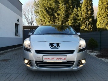 Peugeot 5008 I Minivan 2.0 HDi FAP 150KM 2011 Peugeot 5008 2,0 HDI 150KM Klimatronik ALU 16 7, zdjęcie 1
