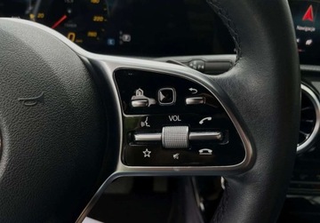 Mercedes Klasa A W177/V177 Hatchback 1.5 180d 116KM 2018 Mercedes-Benz Klasa A kamera 1.5D NAVI gwarancja LED 1.5 Diesel, zdjęcie 22