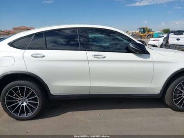 Mercedes GLC C254/X254 2022 Mercedes-Benz GLC 300 4Matic Coupe 2022 2.0l 2.0 Benzyna 255KM, zdjęcie 6