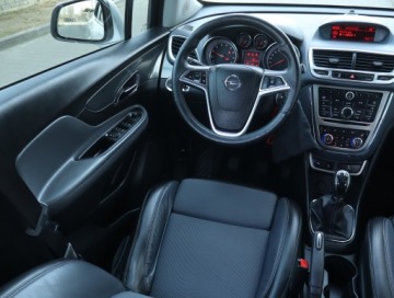 Opel Mokka I SUV 1.4 Turbo ECOTEC 140KM 2013 Opel Mokka 1.4 Turbo, 4X4, Skóra, Xenon, zdjęcie 6