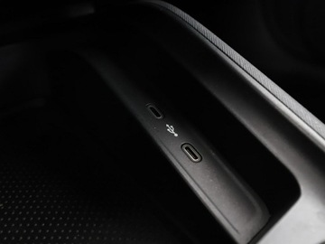 Skoda Kamiq Crossover 1.0 TSI 95KM 2019 Škoda Kamiq Skoda Kamiq klima czujniki parkowania, zdjęcie 26