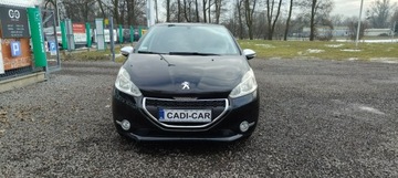 Peugeot 208 I Hatchback 3d 1.2 VTI 82KM 2014 Peugeot 208 Przebieg tylko 117 tysięcy, zdjęcie 1