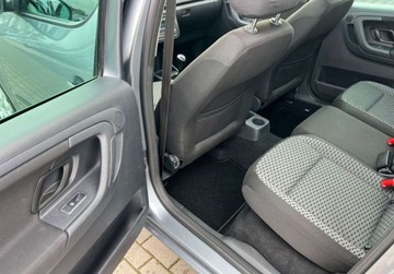 Skoda Roomster Mikrovan Facelifting 1.2 TSI 105KM 2010 Skoda Roomster 1.2TSI 105KM Panorama Klimatr.AluZima Parktr.Temp.Komp.Opla, zdjęcie 16