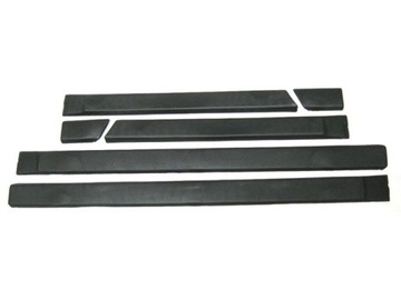 LIŠTA BOČNÍ NA DVEŘE 6 KS DO VW GOLF II 87-92