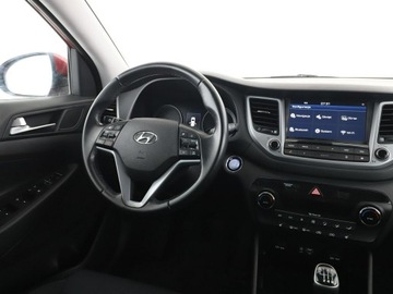 Hyundai Tucson III SUV 1.6 GDI 132KM 2017 Hyundai Tucson navi PDC-kamera grzane fotele, zdjęcie 15