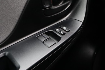 Toyota Yaris III Hatchback 5d Facelifting 2017 1.5 Hybrid 100KM 2020 Toyota Yaris 1.5 Hybrid, Salon Polska, zdjęcie 15