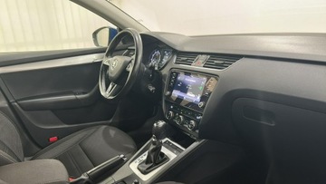 Skoda Octavia III Kombi Facelifting 1.5 TSI ACT 150KM 2020 Škoda Octavia Skoda Octavia 1.5 TSI GPF ACT, zdjęcie 13