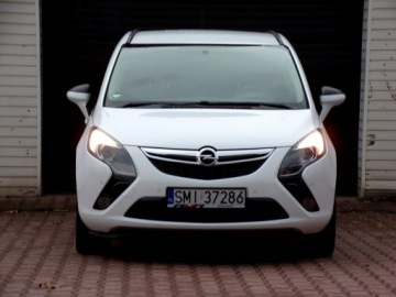 Opel Zafira C Tourer 2.0 CDTI ECOTEC 110KM 2013 Opel Zafira Gwarancja / 7 Osobowy / 2,0 CDTI, zdjęcie 2