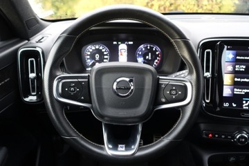 Volvo XC40 Crossover 2.0 T4 190KM 2019 Volvo XC 40 T4 R-Design, czujniki, tempomat, klima 2stref, CarPlayAA, FV23, zdjęcie 8