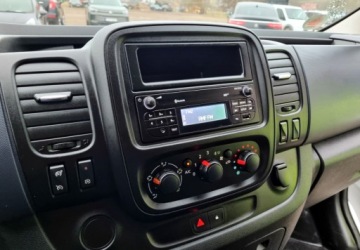 Opel Vivaro B Kombi Extra Long H1 2,9t 1.6 BiTurbo 125KM 2017 Opel Vivaro 1,6 Diesel 125km 6-Biegow Klima Serwis 9-osob 1.6 Diesel, zdjęcie 33