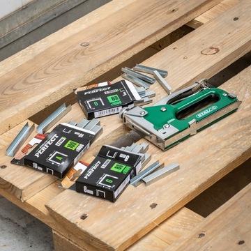 СКОБЫ ПРОФЕССИОНАЛЬНЫЕ СТАЛЬНЫЕ 14мм 10 уп. 10 000 шт.