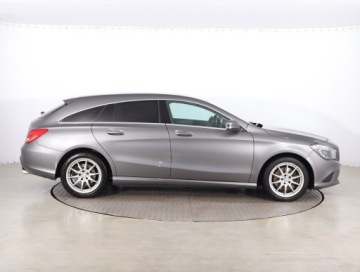 Mercedes CLA C117 Shooting Brake 2.0 250 211KM 2015 Mercedes CLA 250 4MATIC, Salon Polska, Serwis ASO, zdjęcie 5
