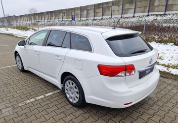 Toyota Avensis 2012 Toyota Avensis 1.8 Niski Przebieg Kamera Navi Serwis Zarejestrowana, zdjęcie 4