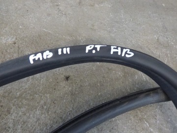 uszczelka drzwi lewa prawa tył SKODA FABIA III HB