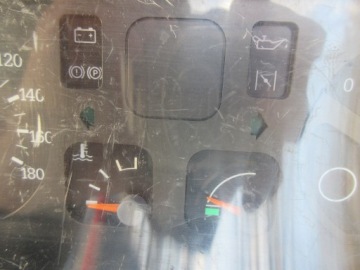 Часы тахометр Renault 19 дизель Eglia