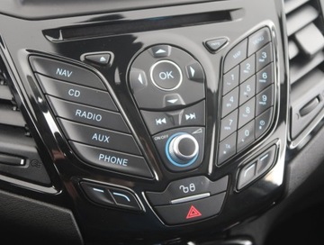 Ford Fiesta VII Hatchback 3d Facelifting 1.0 EcoBoost 125KM 2017 Ford Fiesta 1.0 EcoBoost, Navi, Klima, Parktronic, zdjęcie 11