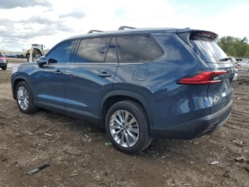 Toyota 2024 Toyota Grand Highlander 2024 r., 2,4L XLE 2.4 Benzyna 262KM, zdjęcie 3