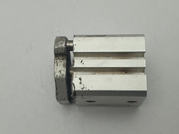 Ведомый привод SMC CDQMB16-10 * 10 мм #B