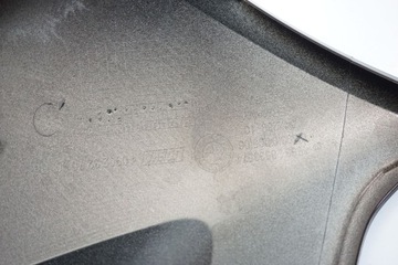 BMW R 1200 RT K52 14-16 НАКЛАДКА ОБТЕКАТЕЛЬ ТОПЛИВНОГО БАКА СПРАВА