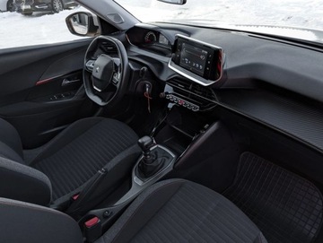 Peugeot 2008 II SUV 1.2 PureTech 130KM 2020 Peugeot 2008 Navi Tempomat Serwis Gwarancja 1.2 Benzyna 130KM, zdjęcie 22