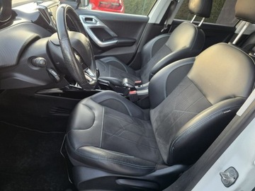 Peugeot 2008 I SUV Facelifting 1.2 PureTech 110KM 2017 Peugeot 2008 bezwypadkowy *CROSSWAY* panorama* NOW, zdjęcie 6