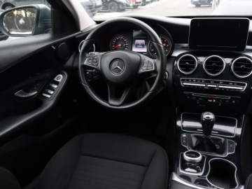 Mercedes Klasa C W205 2016 Mercedes C C 180 d, Navi, Klima, Klimatronic, zdjęcie 6