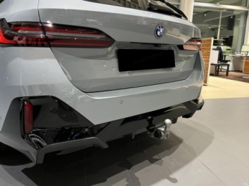 BMW Seria 5 G90-91 2026 BMW Seria 5 Touring 540d xDrive Sport Combi 3.0 (303KM) 2026, zdjęcie 4
